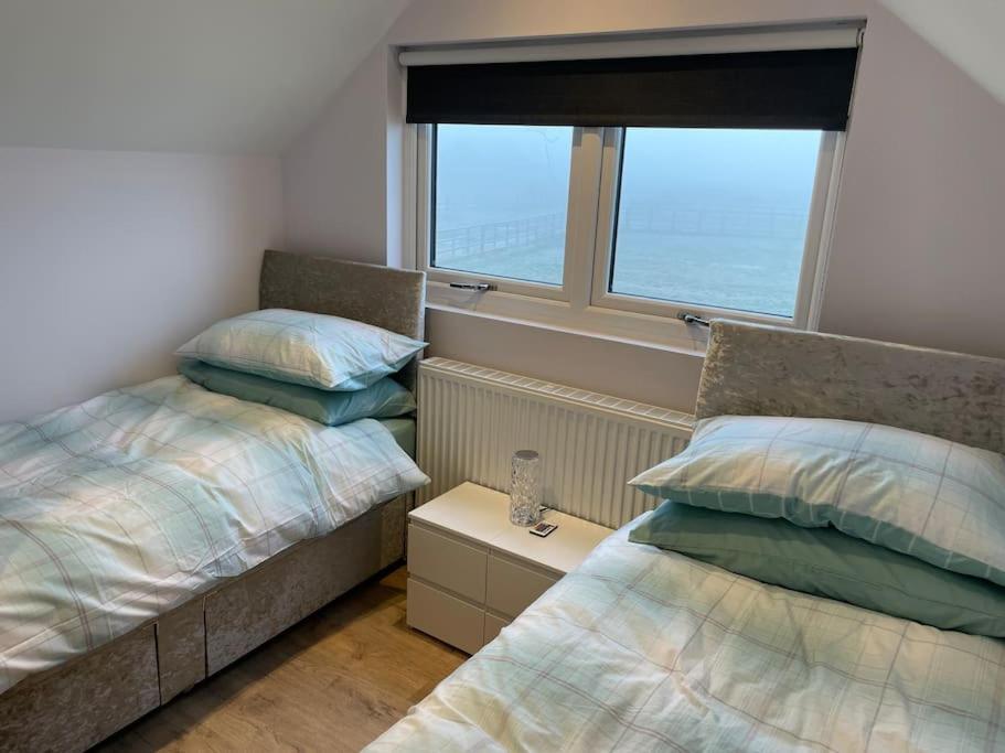 Hanaverian Suit With Amazing Views Of Stud Farm. Driffield Exterior foto